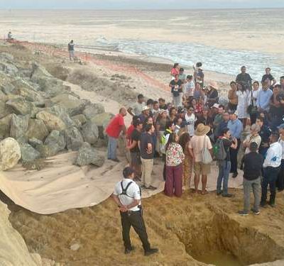 Habitantes-de-Punta-de-Mita-protestan-por-danos-en-la-playa-Las-Cocinas-alertan-por-desove-de-tortugas