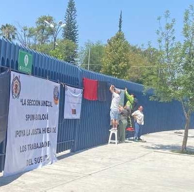 Reabren-las-instalaciones-de-la-Universidad-Michoacana-tras-orden-judicial-de-huelga-a-puertas-abiertas