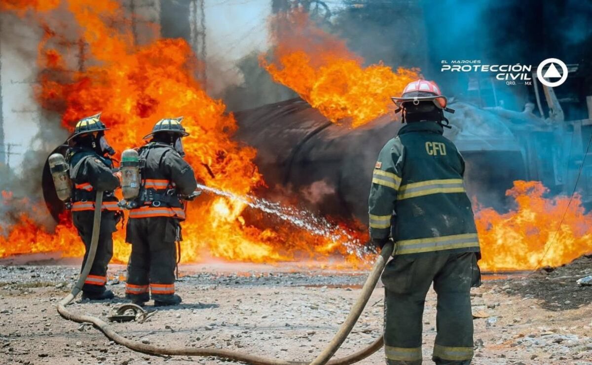 Choque-entre-tren-y-pipa-en-Queretaro-provoca-explosion-hay-dos-muertos-y-un-herido-grave
