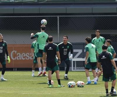 El-Tricolor-inicia-concentracion-en-el-CAR-Aguirre-advierte-que-quien-no-se-presente-quedara-fuera-del-Mundial-3