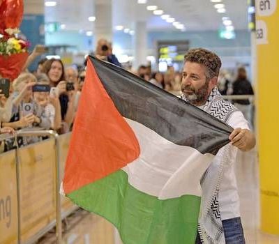 Israel-deporta-a-dos-activistas-de-la-Flotilla-Global-Sumud-tras-su-detencion