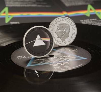 La-Royal-Mint-lanza-la-primera-moneda-conmemorativa-del-Reino-Unido-dedicada-a-Pink-Floyd-2