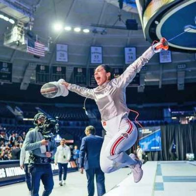 Natalia-Botello-se-corona-campeona-de-sable-femenil-en-la-NCAA-2026