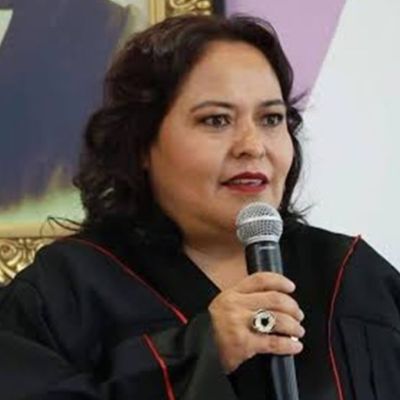 Trabajadoras-del-Poder-Judicial-de-Oaxaca-denuncian-retencion-del-72-de-su-bono-del-Dia-de-las-Madres